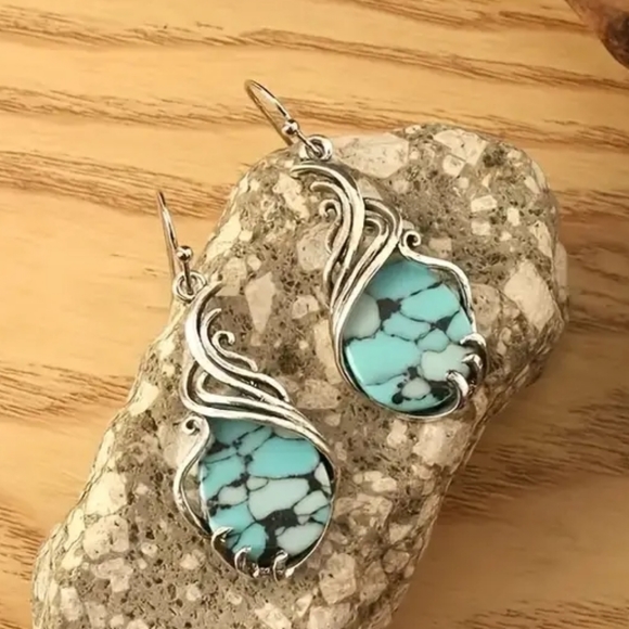 Turquoise Dangle Earrings - Picture 1 of 5